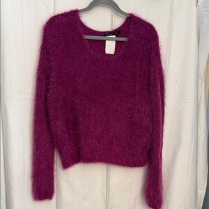 Lara Knit Fuzzy Crewneck Sweater - Magenta